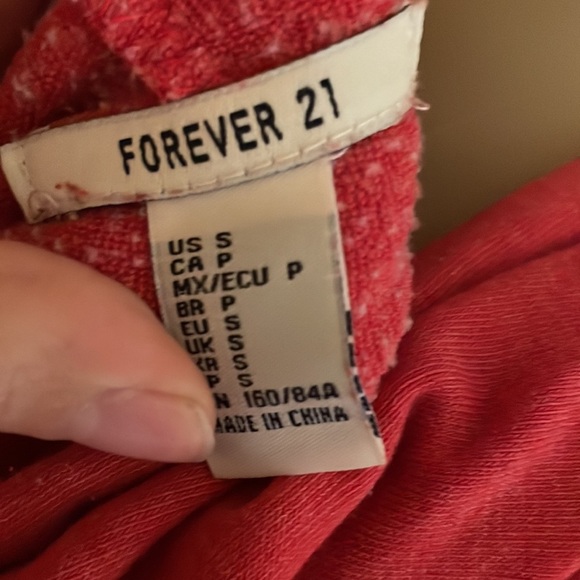 Women’s Forever 21 Sweater - Picture 3 of 4
